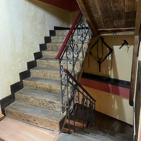 Hostal *